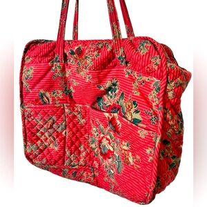 Quilted floral tote bag, weekender bag, cotton purse, red, multi-pockets straps